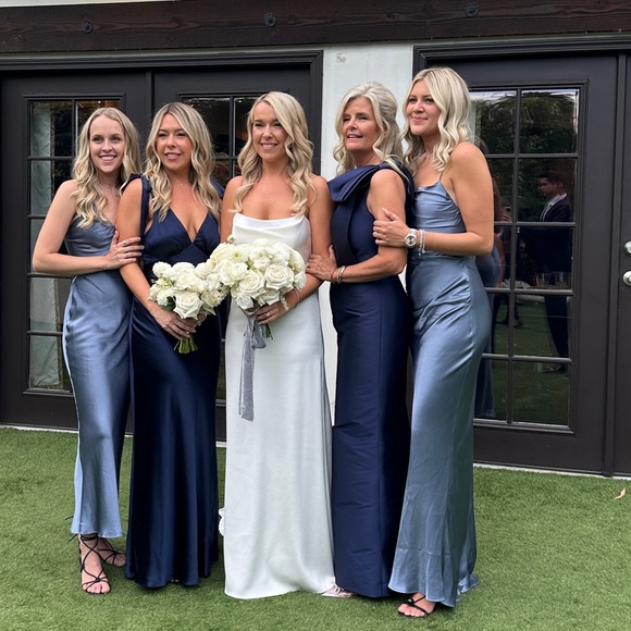 The perfect Mother of the Bride dress. - Picture 7 of 7